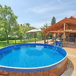 House Woody With Private Pool - Biro Tours Nr 88 Holiday home *