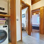 House Woody With Private Pool - Biro Tours Nr 88 Holiday home