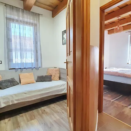 Feriehus House Woody With Private Pool - Biro Tours Nr 88